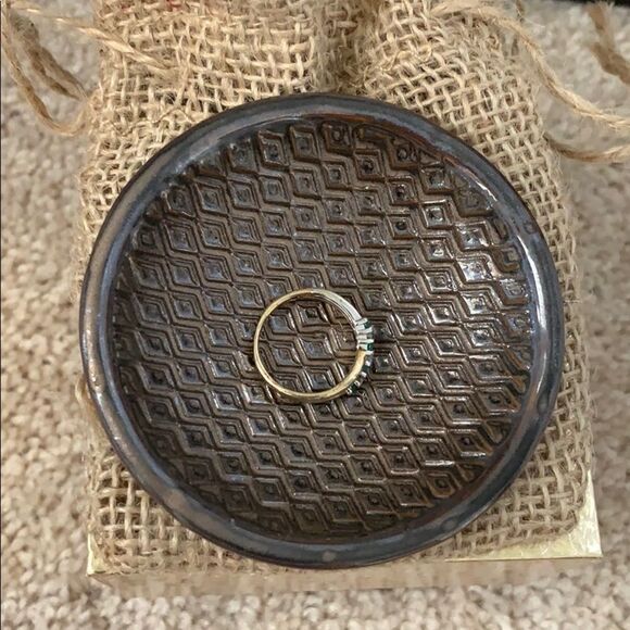 Jewelry dish - Picture 1 of 3